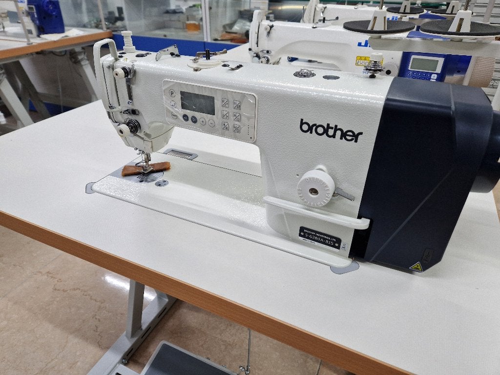 Brother S-6280A-815 Industriële Naaimachine Zware Materialen, Hobby en Vrije tijd, Ophalen, 1045AL, Info@merhaletex.com, Nieuw