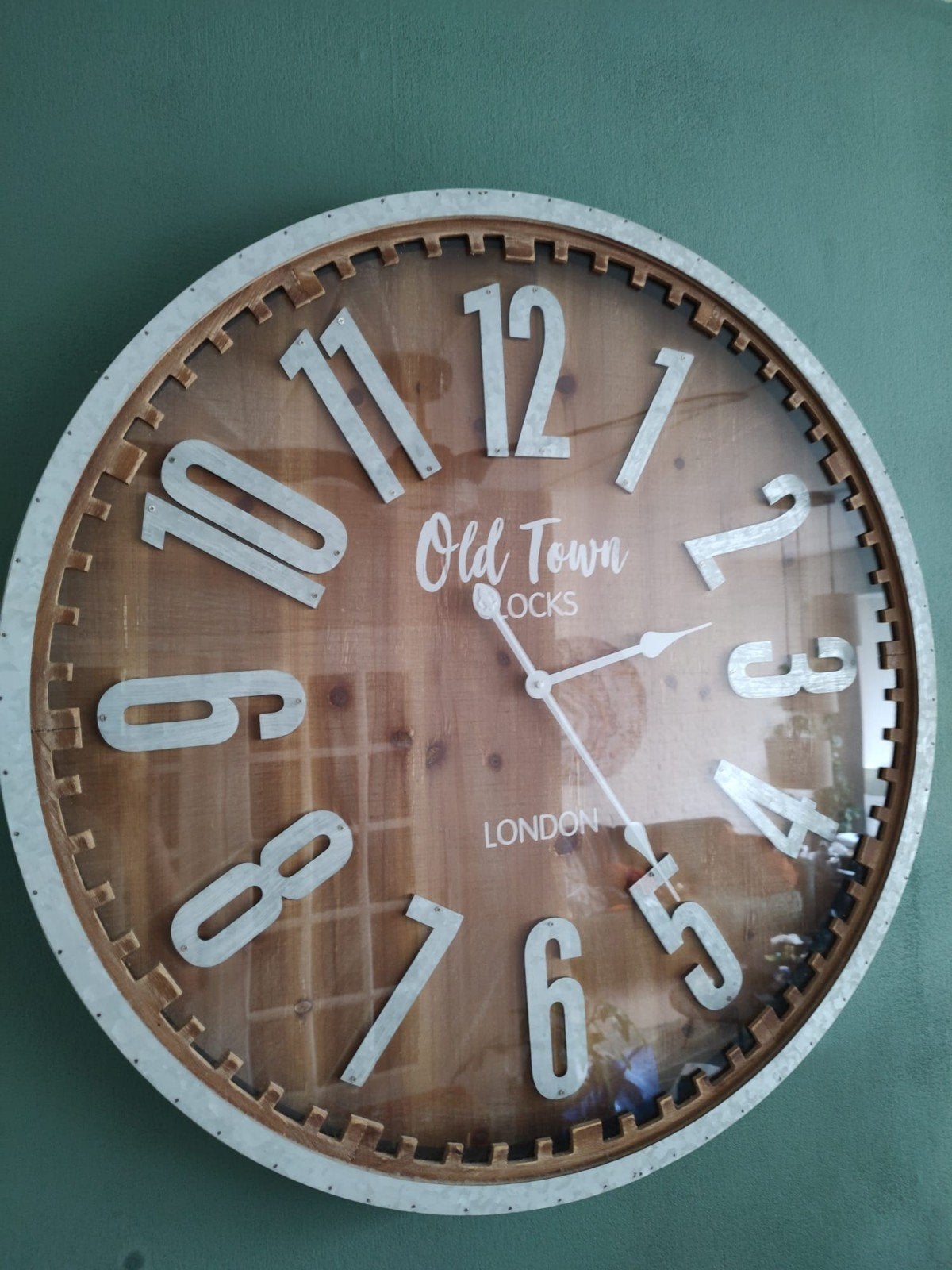 Grote wandklok 'Old Town Clocks London'  Industrieel/Vintage, Ophalen, Wandklok