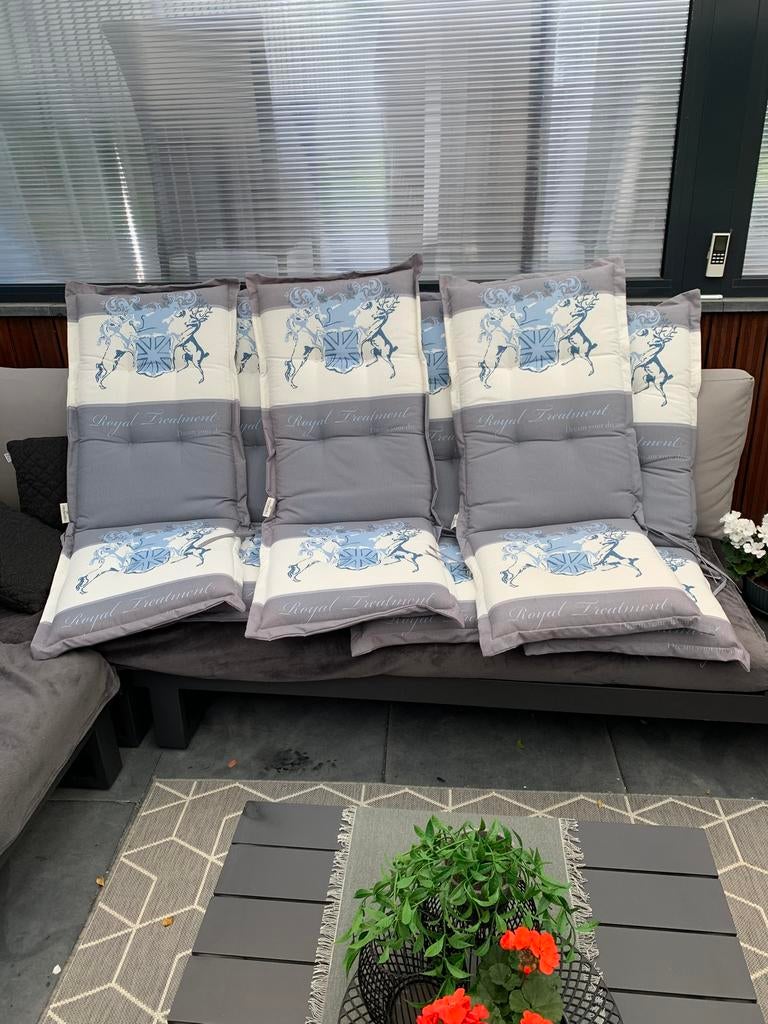 Tuinset kussens Cinderella, Tuin en Terras, Ophalen, Zo goed als nieuw