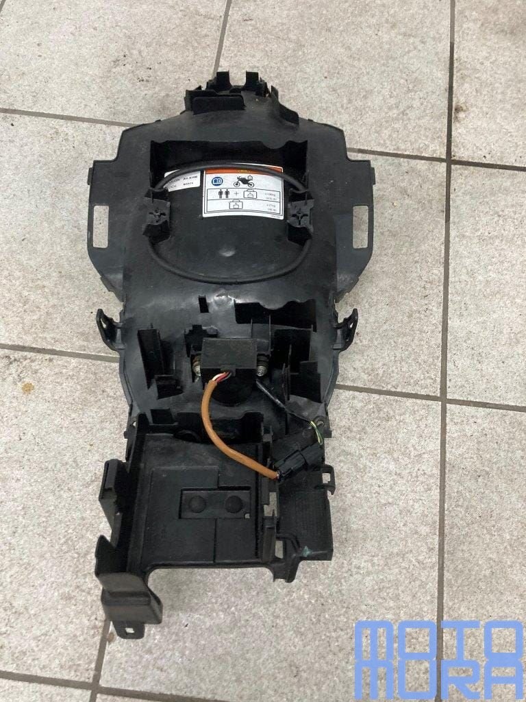 Accubak voor de Honda VFR1200 2010 - 2017 undertail accu bak, Gebruikt, -, -, Ophalen of Verzenden