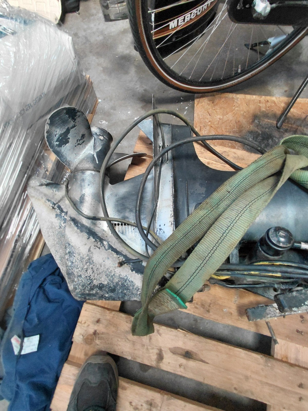 Mercury 80 PK 2-takt 4 cilinder langstaart buitenboordmotor, Ophalen, Gebruikt, 30 pk of meer, Elektrische start