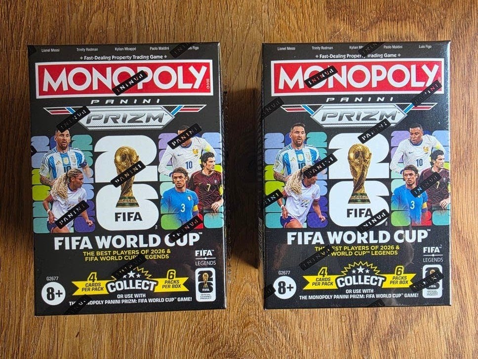 Panini FIFA World Cup Prizm Monopoly Box (2x), Ophalen of Verzenden, Nieuw, Overige sporten, Spelerskaart