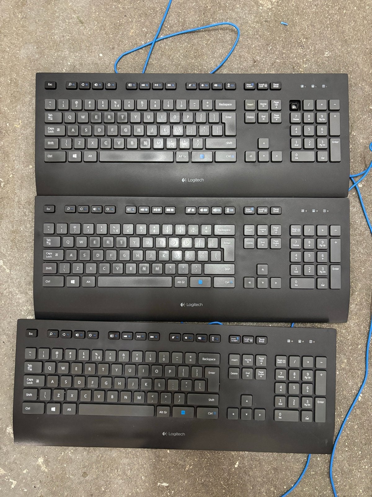3x Logitech Comfort Keyboard K290 - Bedraad QWERTY, Computers en Software, Gebruikt, Ophalen of Verzenden, Qwerty, Numeriek gedeelte