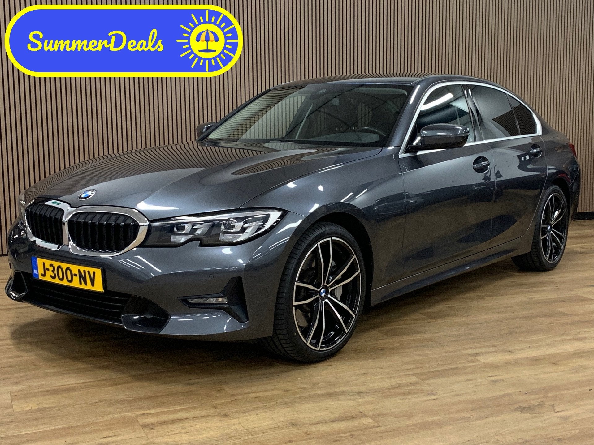 BMW 3-serie 330i High Executive|Automaat|Nieuwstaat|Dealeron, Automaat, 1998 cc, Gebruikt, 4 cilinders