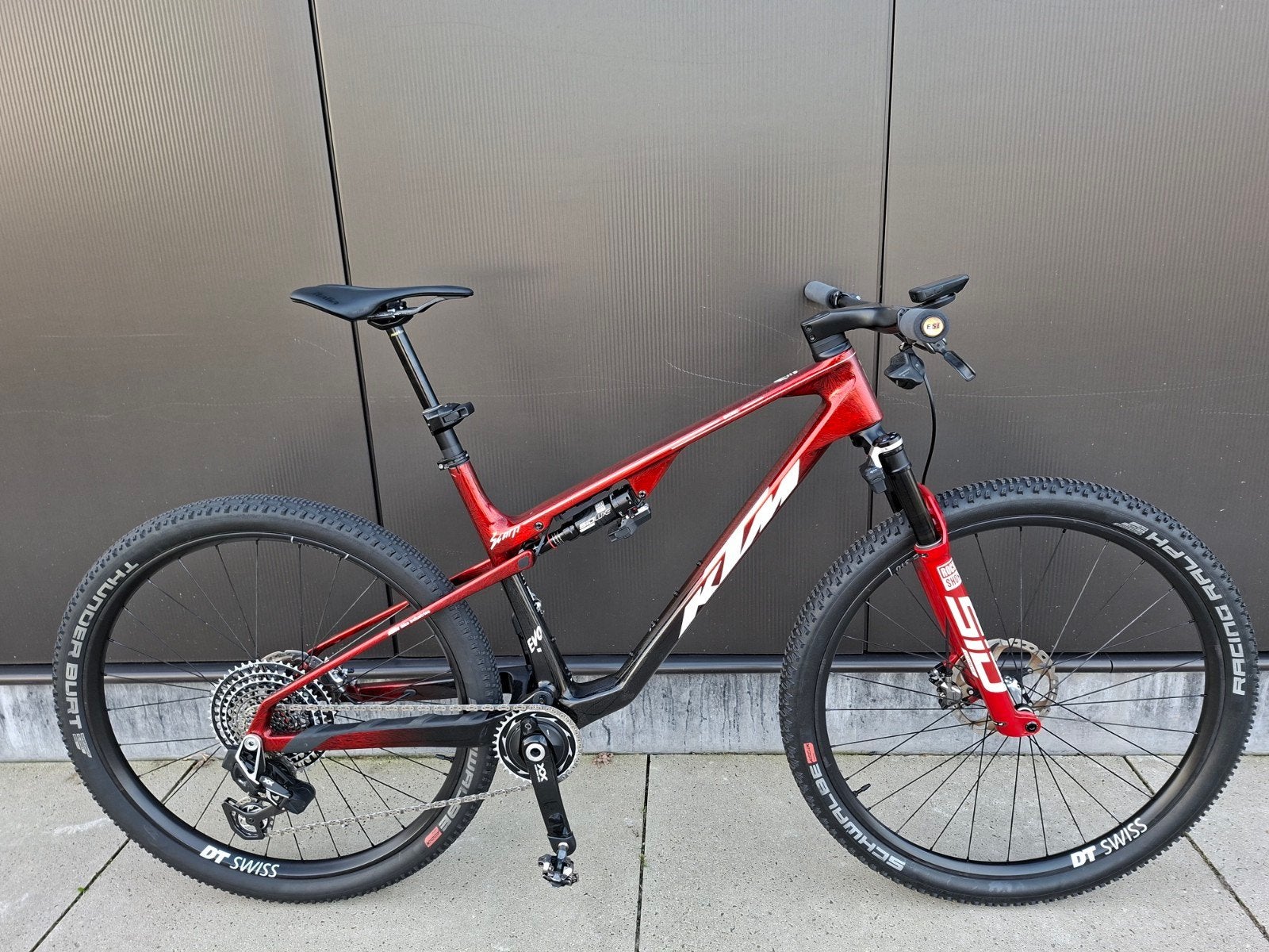 Foto 2 van KTM Scarp  Exonic Evo 3 2026. Maat L Sid flightattendant