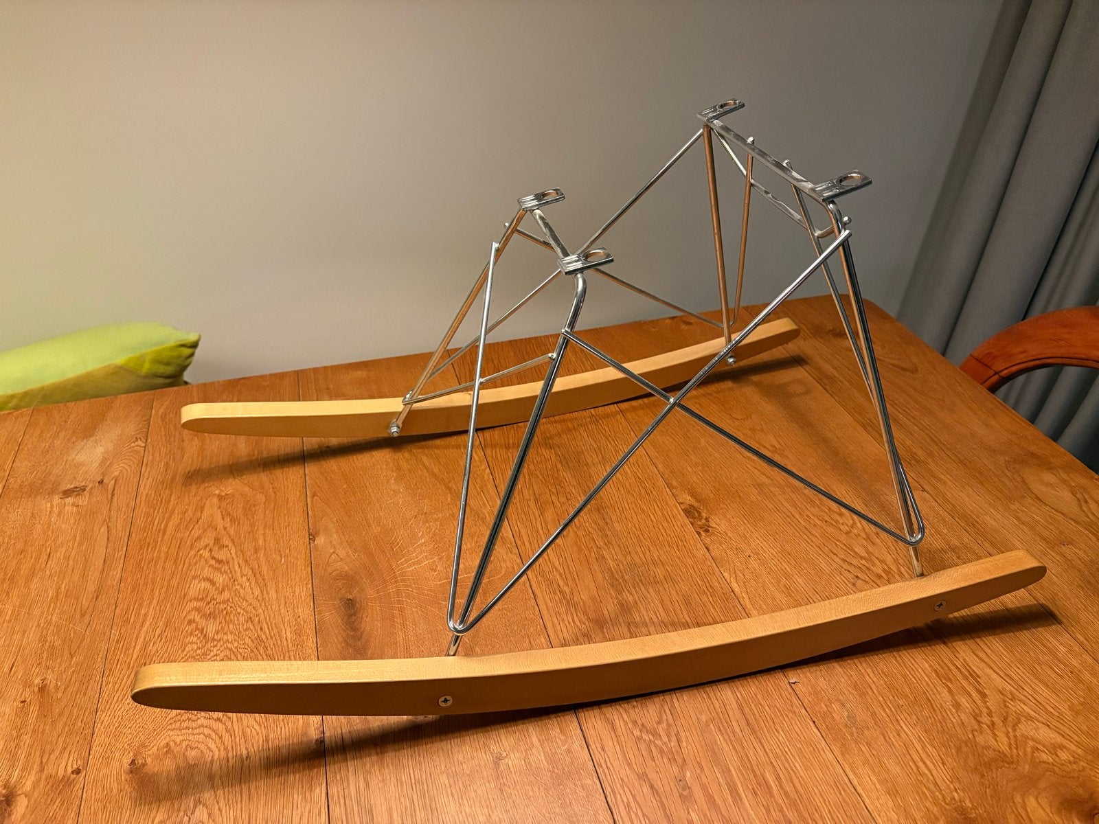 Schommelstoel onderstel voor Eames RAR stoel, Gebruikt, Overige kleuren, Ophalen of Verzenden, Eén