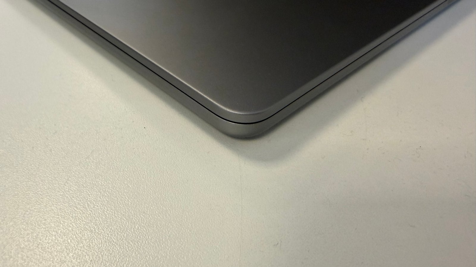 Foto 7 van MacBook Air M2 (2023) 15inch 16gb/256gb