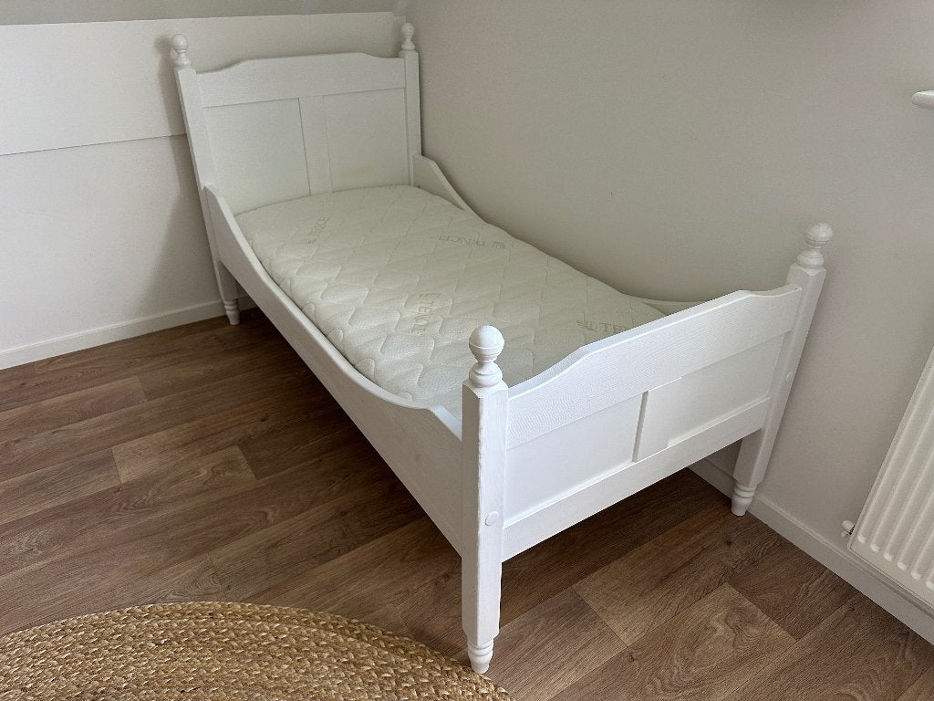 Peuterbed, Kinderen en Baby's, Kinderkamer | Bedden, 70 tot 85 cm, 140 tot 160 cm, Zo goed als nieuw, Ophalen