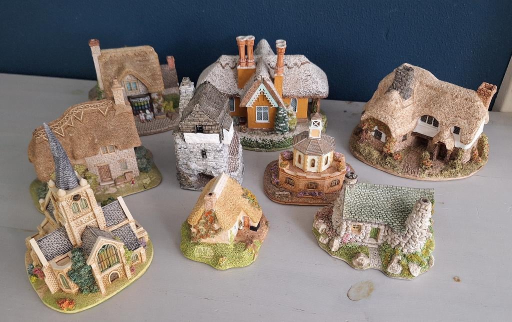 Lilliput Lane huisjes zonder doosjes, Verzamelen, Beelden en Beeldjes, Ophalen of Verzenden, Zo goed als nieuw, Overige typen