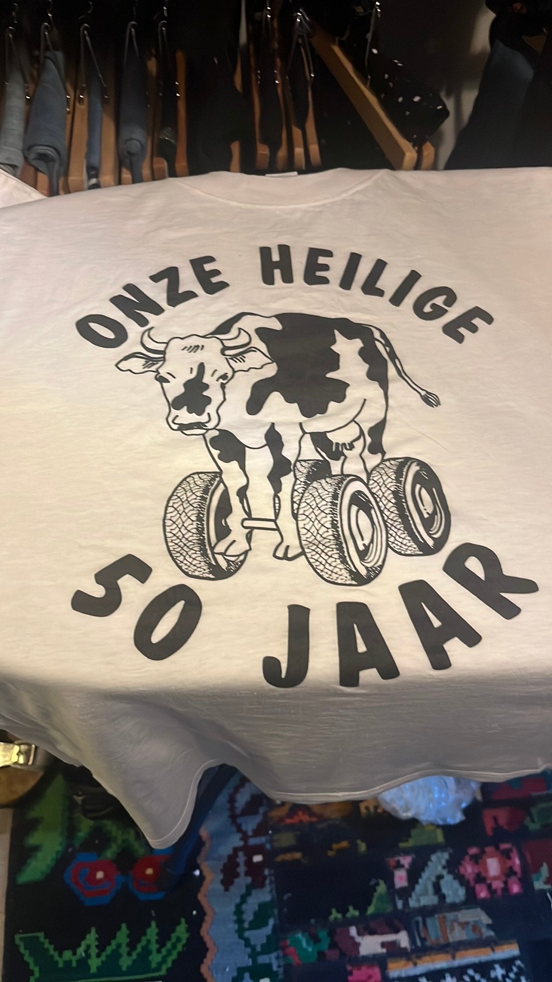 Onze Heilige Koe, Ophalen of Verzenden, Zo goed als nieuw, Shirt