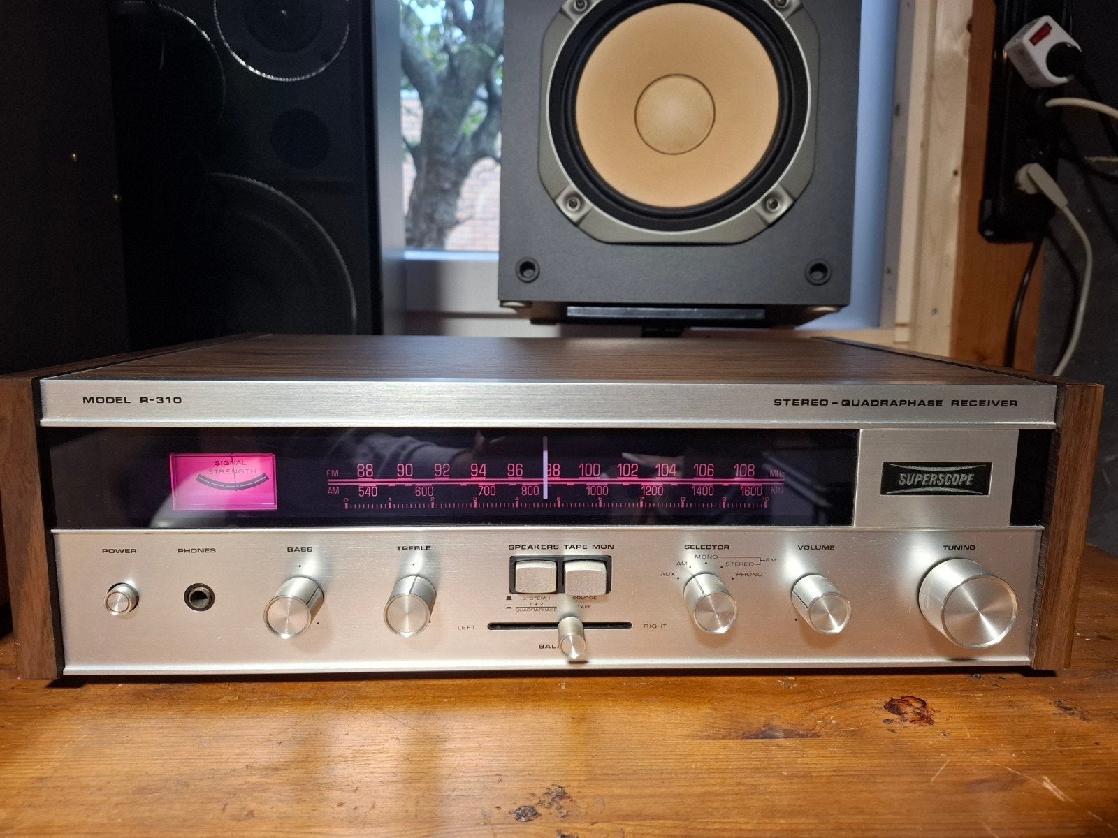 Superscope (Marantz) R-310 Stereo-Quadraphase Receiver, Ophalen, Gebruikt