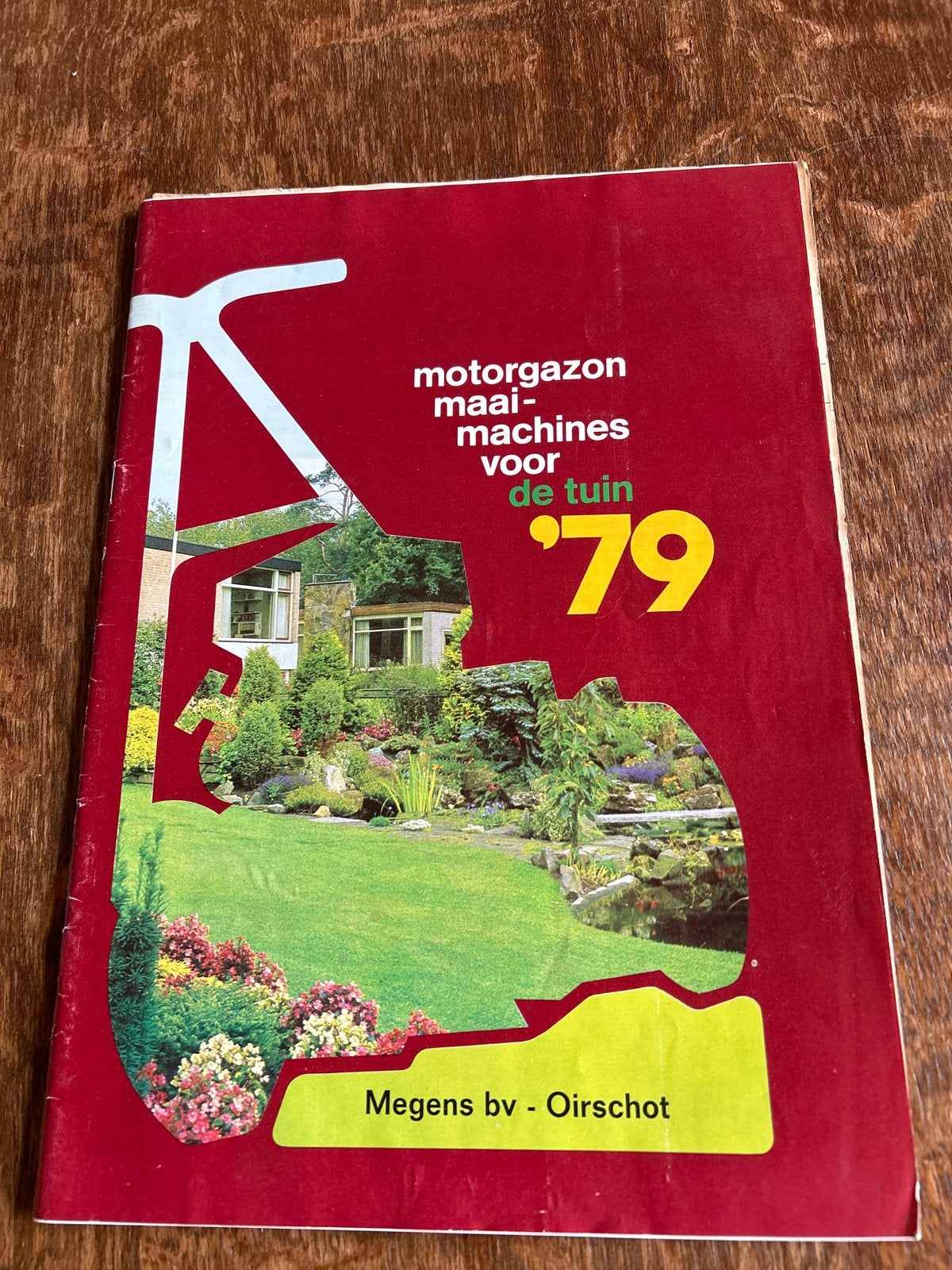 Catalogus Motorgazonmaaiers Qualcast, Toro, Atco enz. ‘79, Ophalen of Verzenden, Zo goed als nieuw, Catalogus