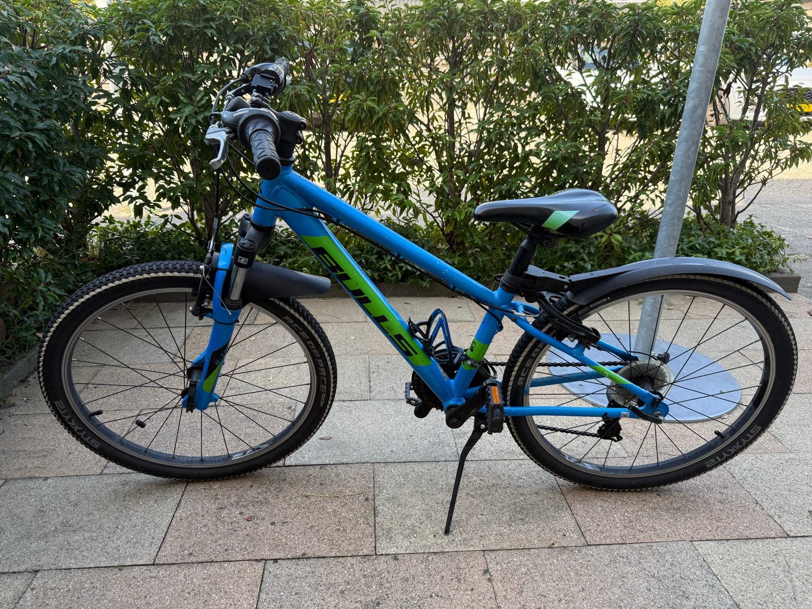 Bulls kinder MTB 24 inch, Ophalen, Velgrem, Handrem, Gebruikt
