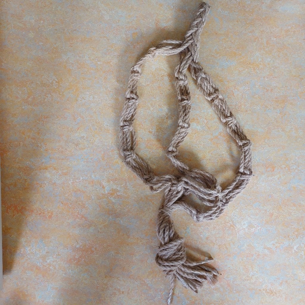 Macramé plantenhanger, Ophalen of Verzenden, Zo goed als nieuw, Overige materialen, Vintage