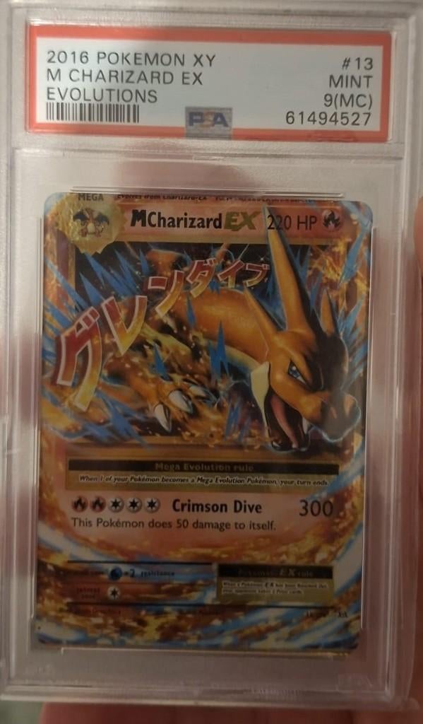 Charizard 2016 XY Evolutions 13 - PSA 9 Miscut, Hobby en Vrije tijd, Verzamelkaartspellen | Pokémon, Nieuw, Losse kaart, Foil
