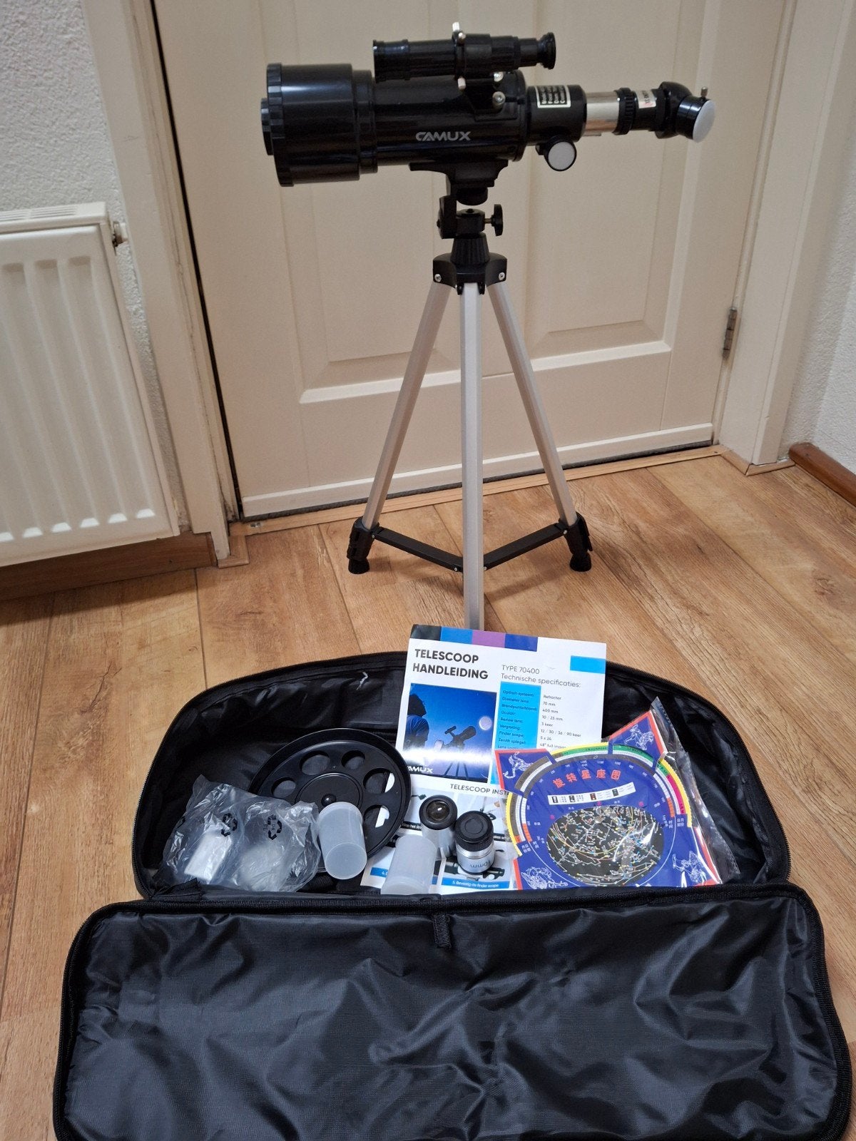 Camux Telescoop Type 70400 met Statief en Accessoires, Lenzentelescoop (refractor), Met statief, Ophalen of Verzenden, Zo goed als nieuw