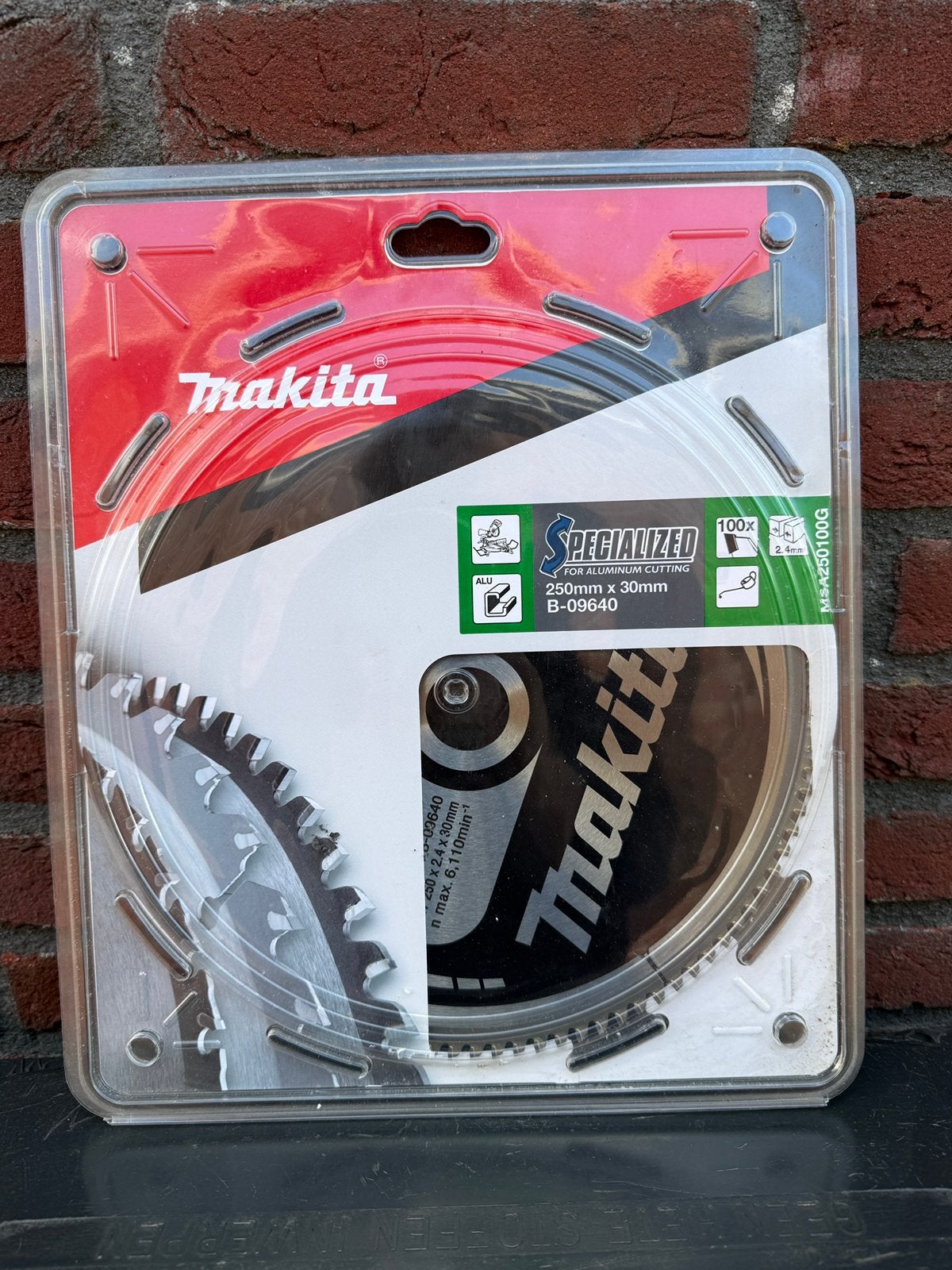 Zaagblad, Ophalen, Nieuw