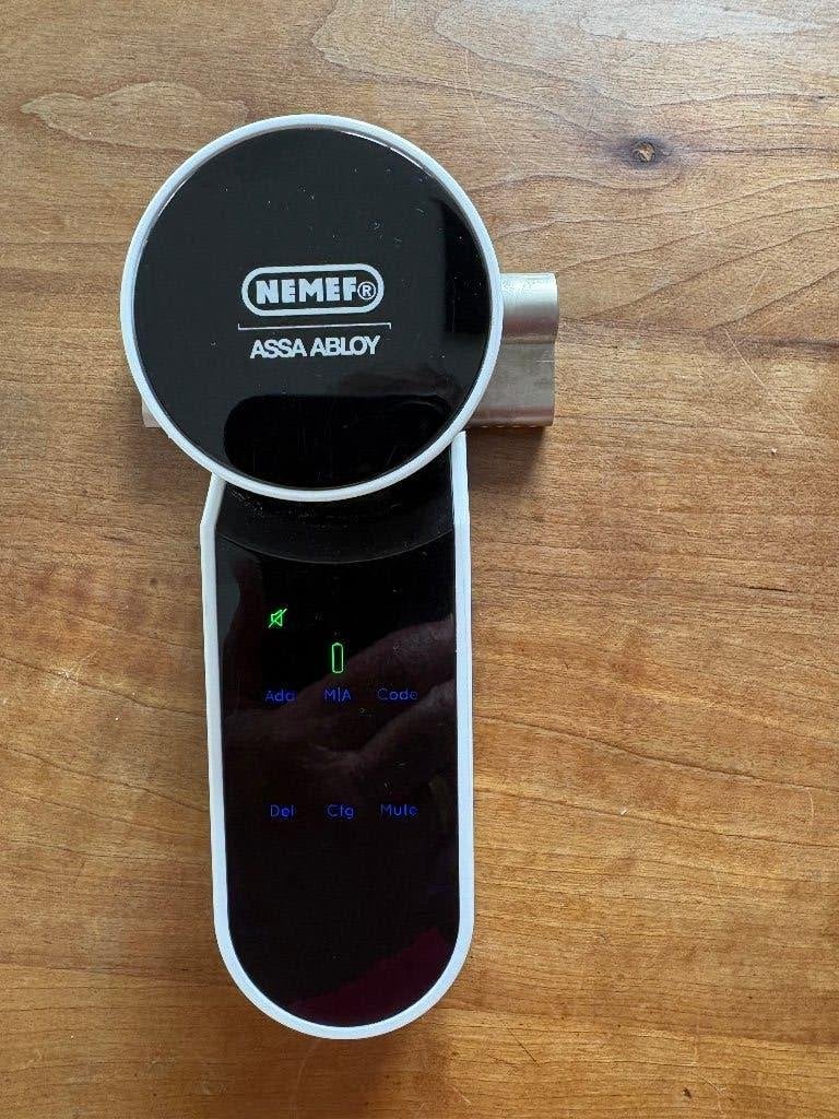 NEMEF ASSA ABLOY cilinderslot met afstandsbediening, Ophalen of Verzenden, Gebruikt, Overige materialen, Slot