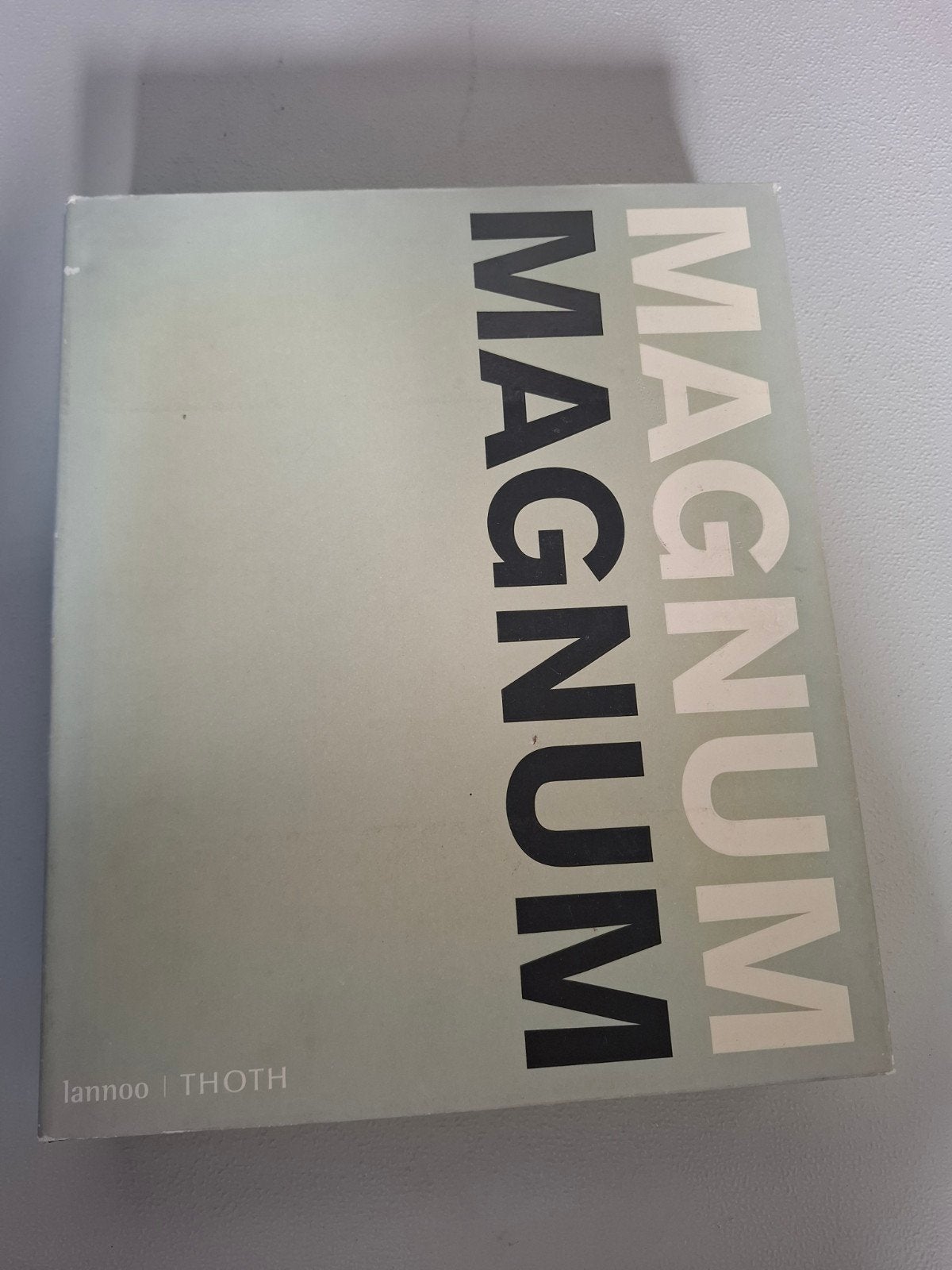 Magnum Magnum fotoboek - Lannoo | THOTH, Ophalen of Verzenden, Zo goed als nieuw, Fotografie algemeen, Magnum Photos