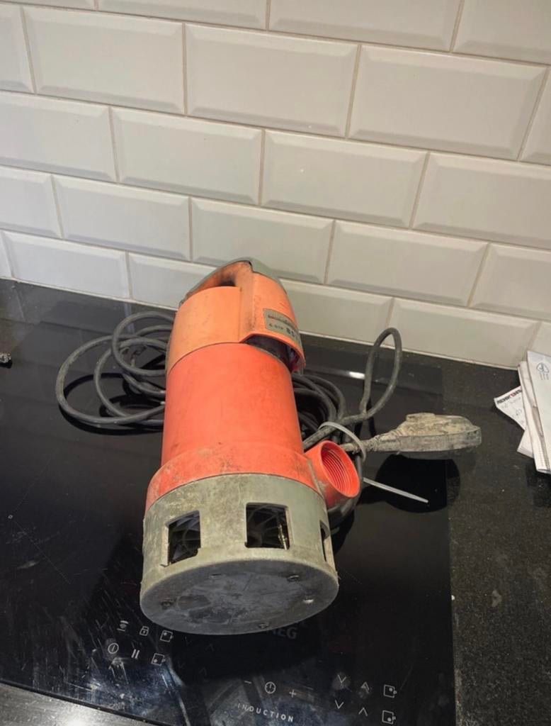 Einhell Pattfield dompelpomp, 17.000 L/u, met slang, Tuin en Terras, Ophalen of Verzenden, Gebruikt, Elektrisch, Dompelpomp