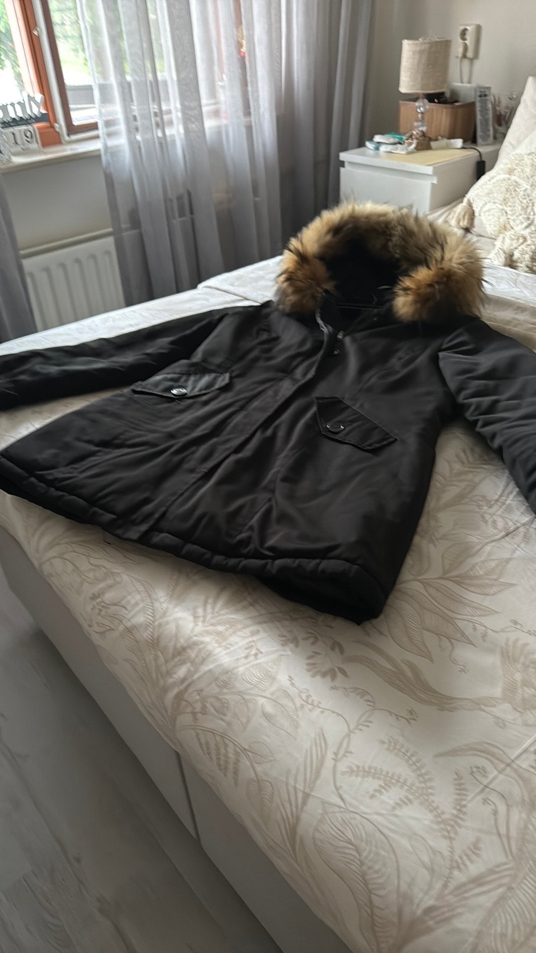 Attentif Paris Winterjas Zwart met Bontkraag Maat 42, Kleding | Dames, Jassen | Winter, Ophalen, Zo goed als nieuw, Maat 42/44 (L)