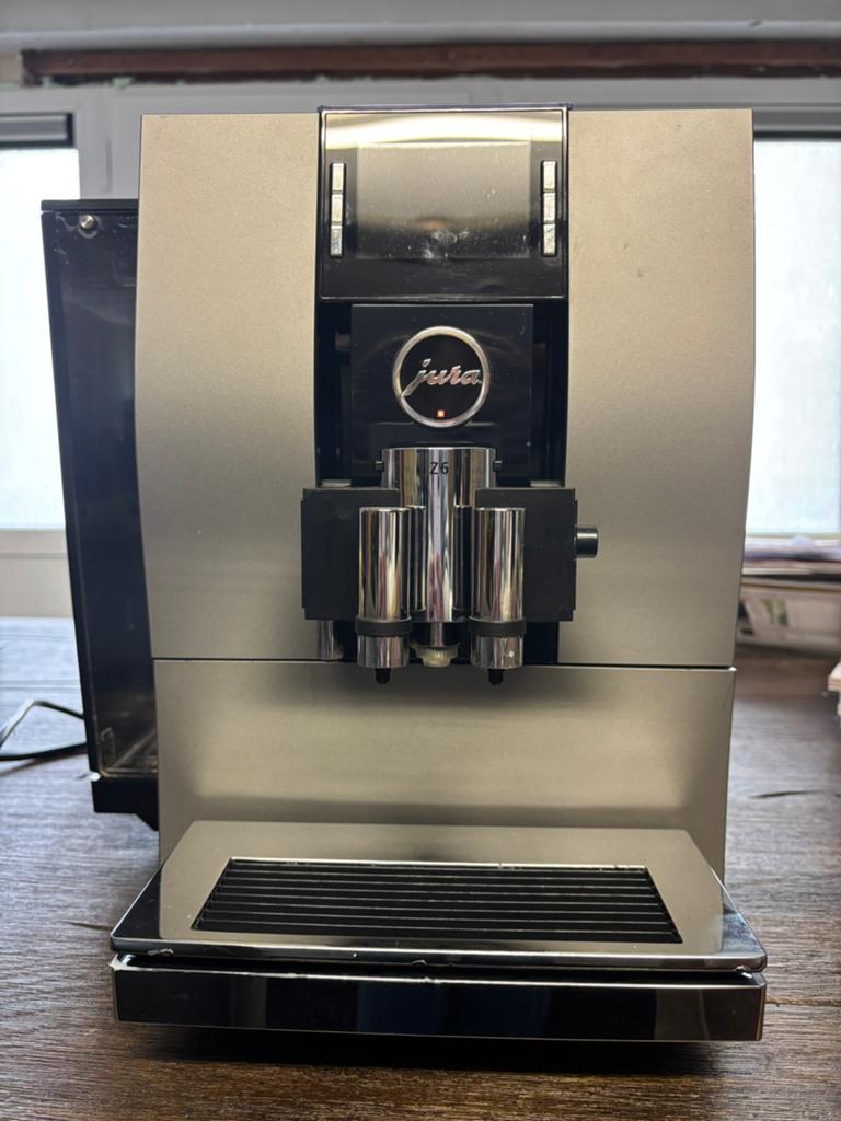 Jura Z6 I In zeer goede staat I Koffiezetapparaat, Witgoed en Apparatuur, Koffiezetapparaten, Ophalen, Gebruikt, 10 kopjes of meer