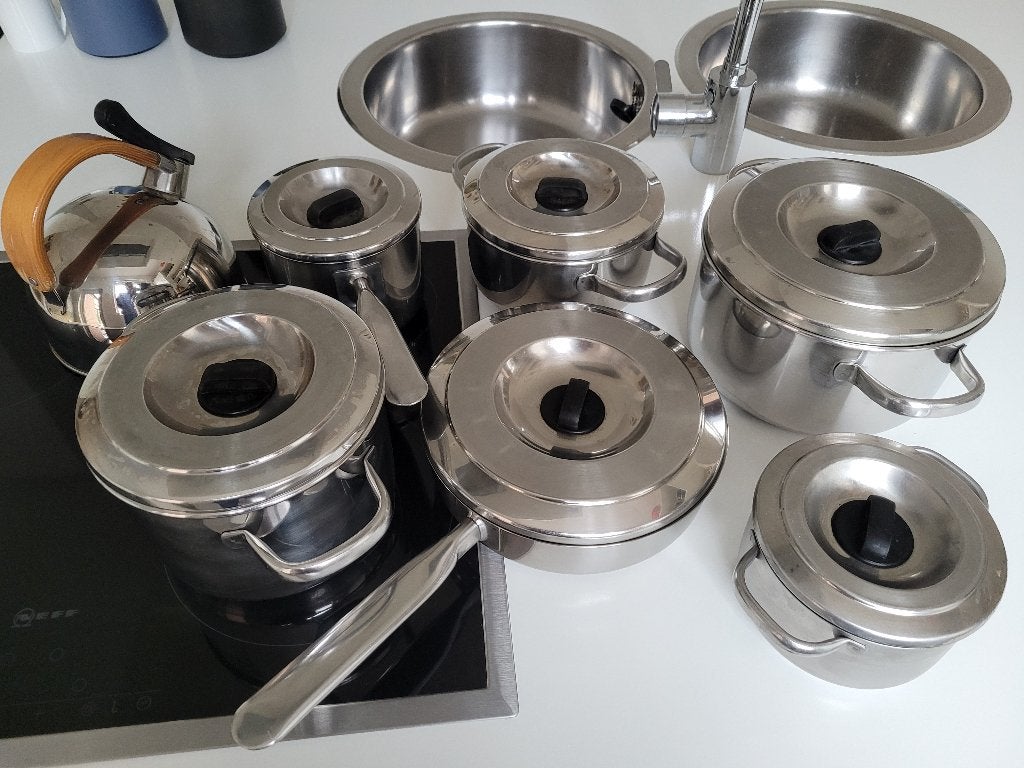Te koop Set pannen Sola Elite, Ophalen, Gebruikt, Met deksel, Pannenset