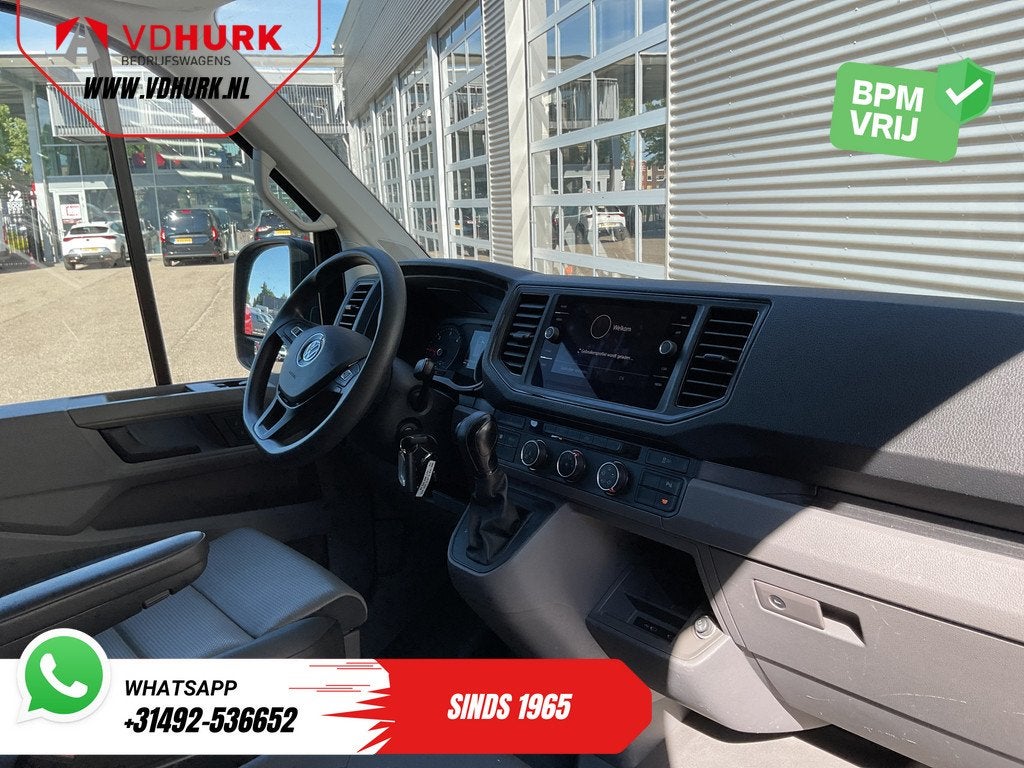 Volkswagen Crafter 2.0 TDI 140 pk DSG Aut. L3H3 Carplay/ 270, Gebruikt, 4 cilinders, Volkswagen, Zwart