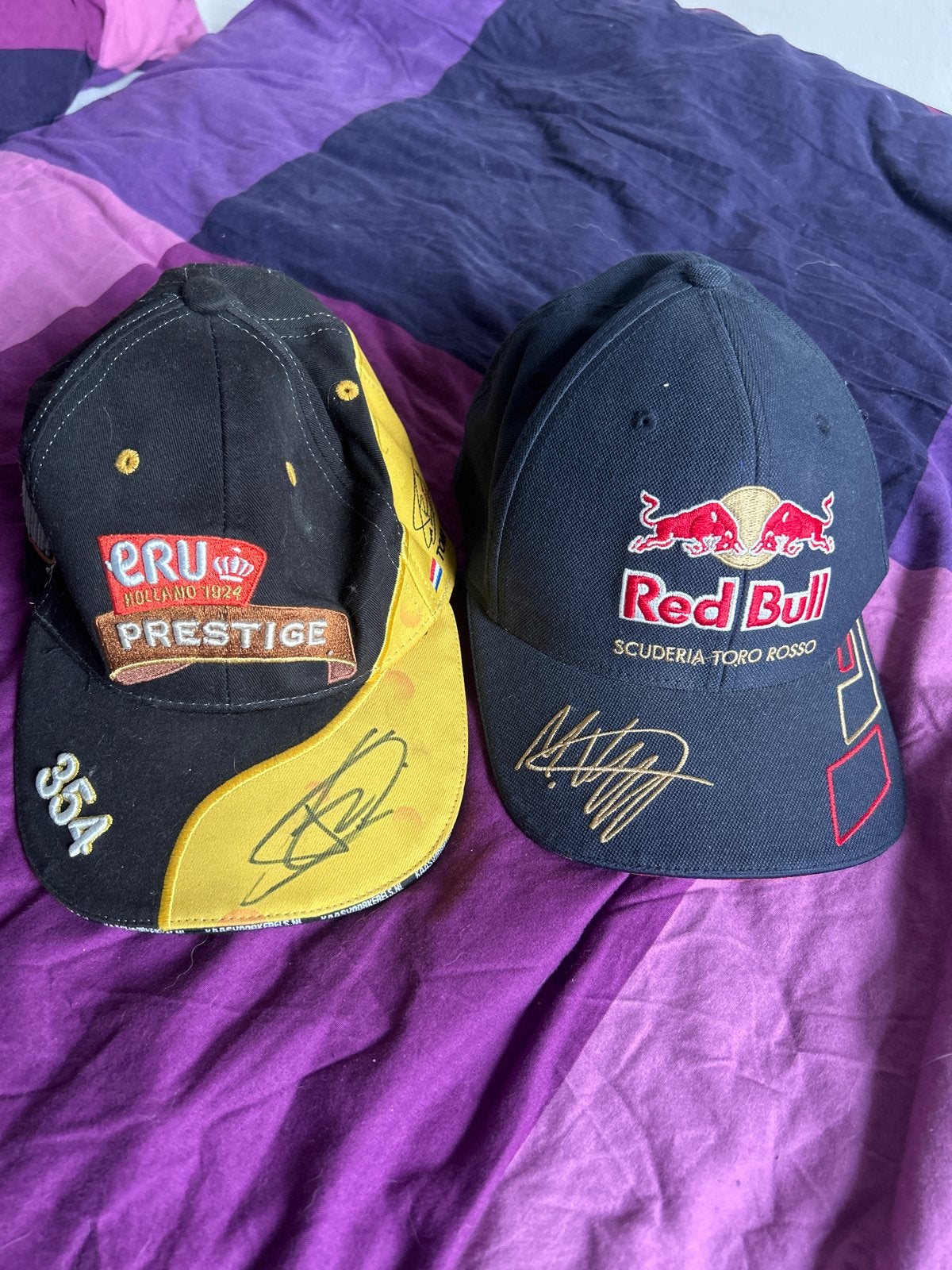2 Race petten: Max Verstappen (Toro Rosso) & Tom Coronel (Ge, Ophalen, Gedragen, One size fits all, Pet