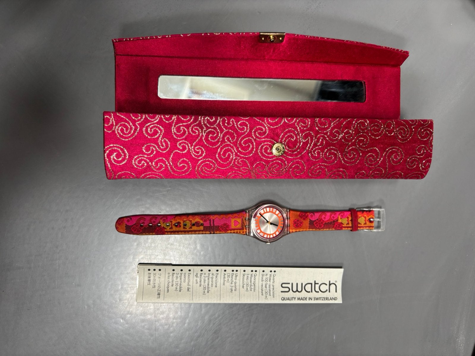 Love Layers Swatch horloge, Kunststof, Polshorloge, Swatch, Ophalen of Verzenden
