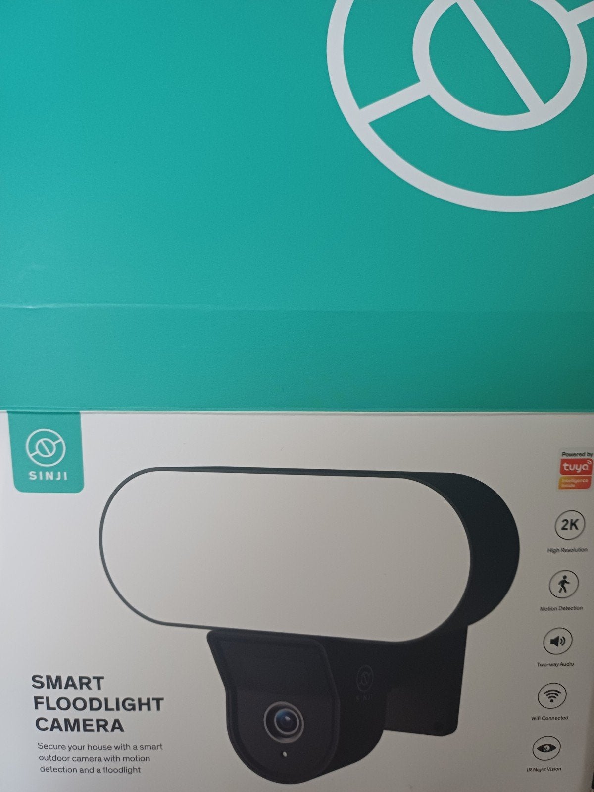 Nieuwe Sinji Smart Floodlight Camera (2K, Bewegingsdetectie), Ophalen of Verzenden, Nieuw, Buitencamera