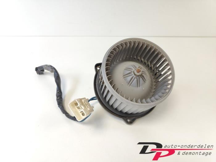 Kachel Ventilatiemotor van een Toyota Yaris, Gebruikt, -, -, Ophalen of Verzenden