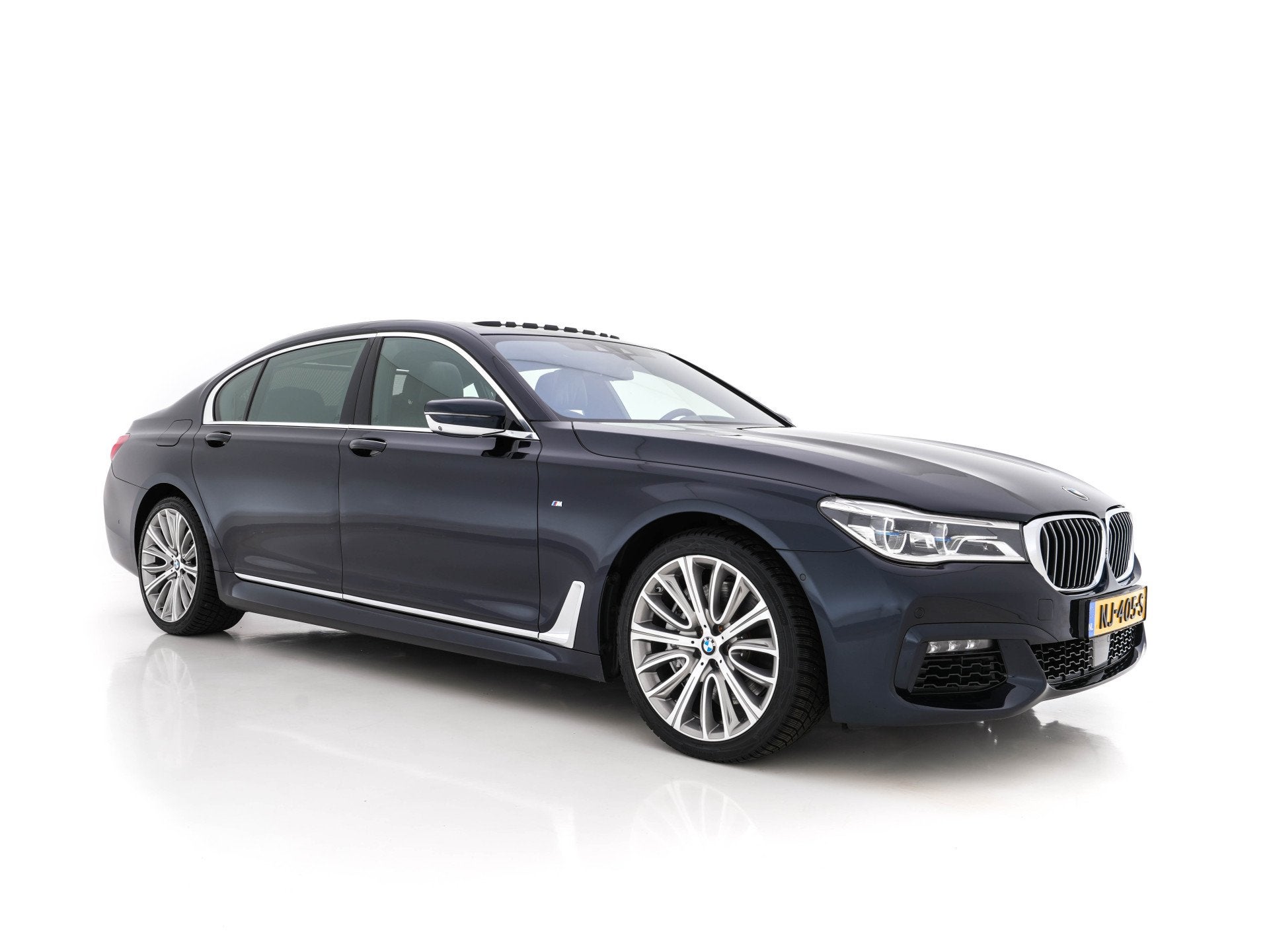 BMW 7 Serie 750i Long M-Aerodynamic xDrive High Executive Au, Auto's, Automaat, Gebruikt, 4395 cc, Bedrijf