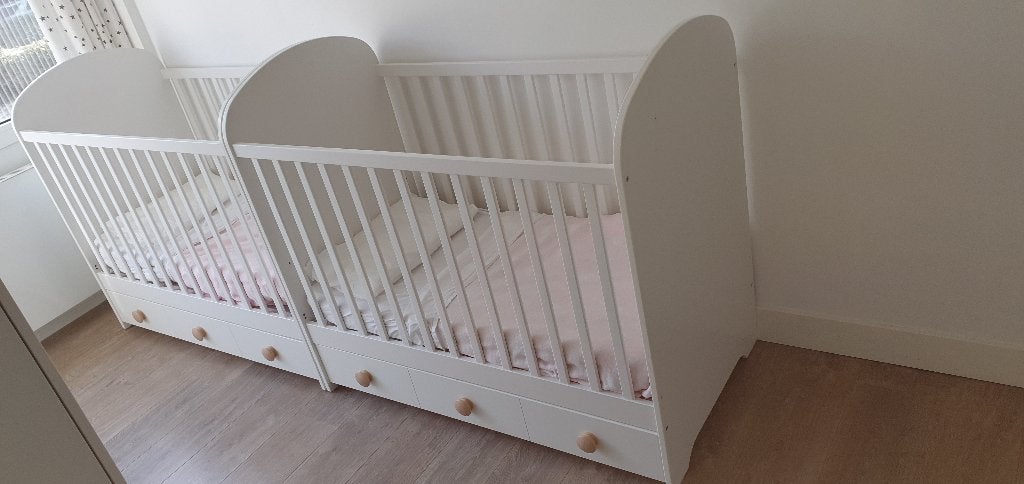 IKEA GONATT 2 ledikantjes, met lade (ook per stuk te koop), Kinderen en Baby's, Ophalen, Gebruikt, Ledikant