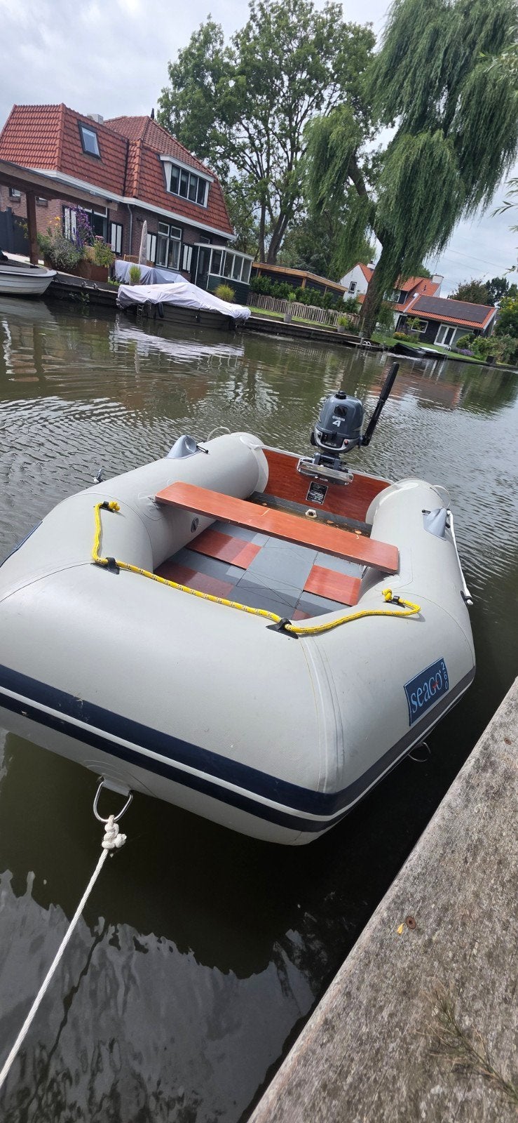 Seago opblaasboot met Yamaha 4-takt buitenboordmotor, Ophalen