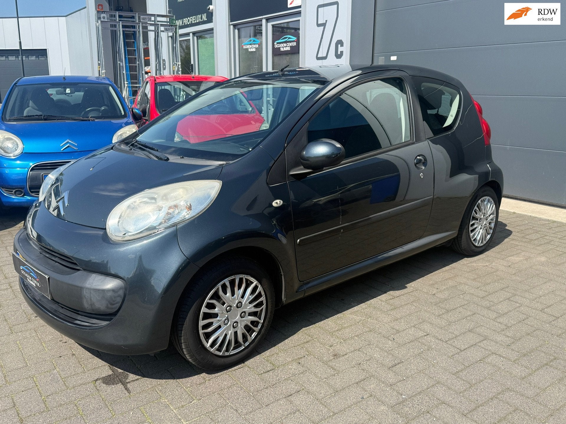 Citroen C1 1.0 AUTOMAAT | AIRCO | ELEKTR RAMEN | APK 11-26 |, Stof, Gebruikt, 4 stoelen, C1
