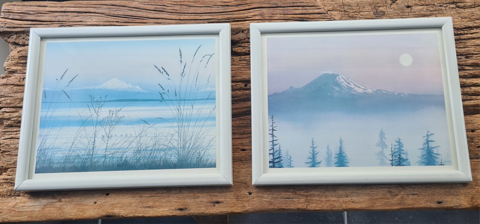 Vintage Set van 2 ingelijste prints: berglandschap en meer, Minder dan 50 cm, Gebruikt, Ophalen of Verzenden, Print
