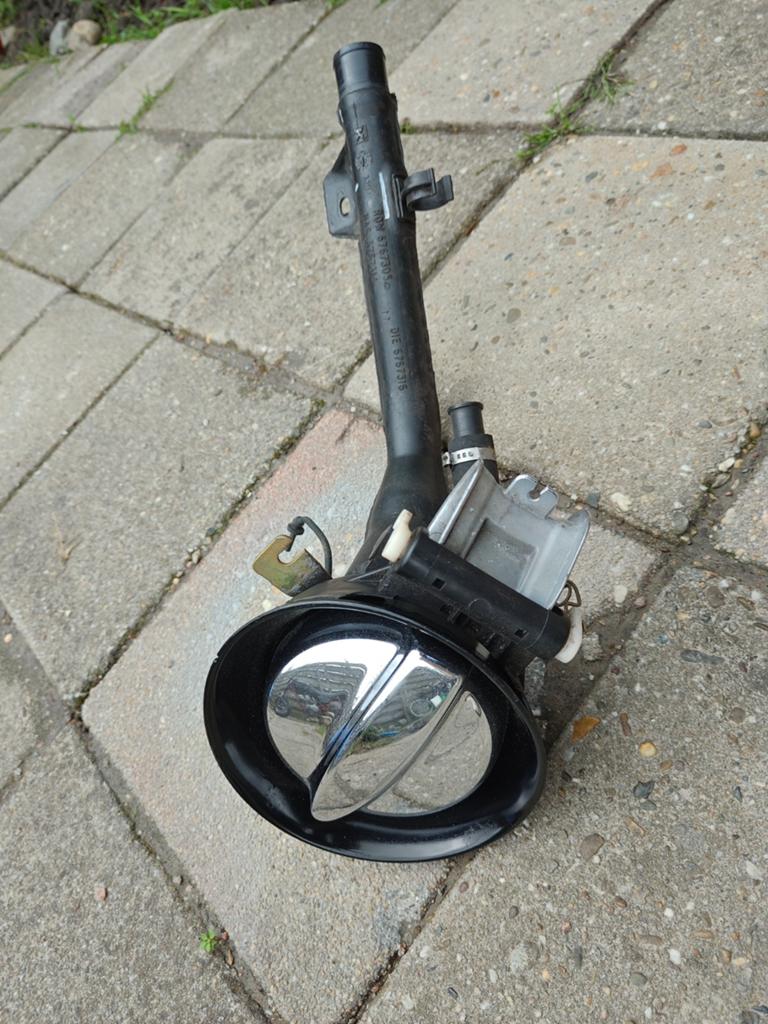 Mini Cooper R50/R52/R53 Vulhals met Chromen Kap, Ophalen of Verzenden