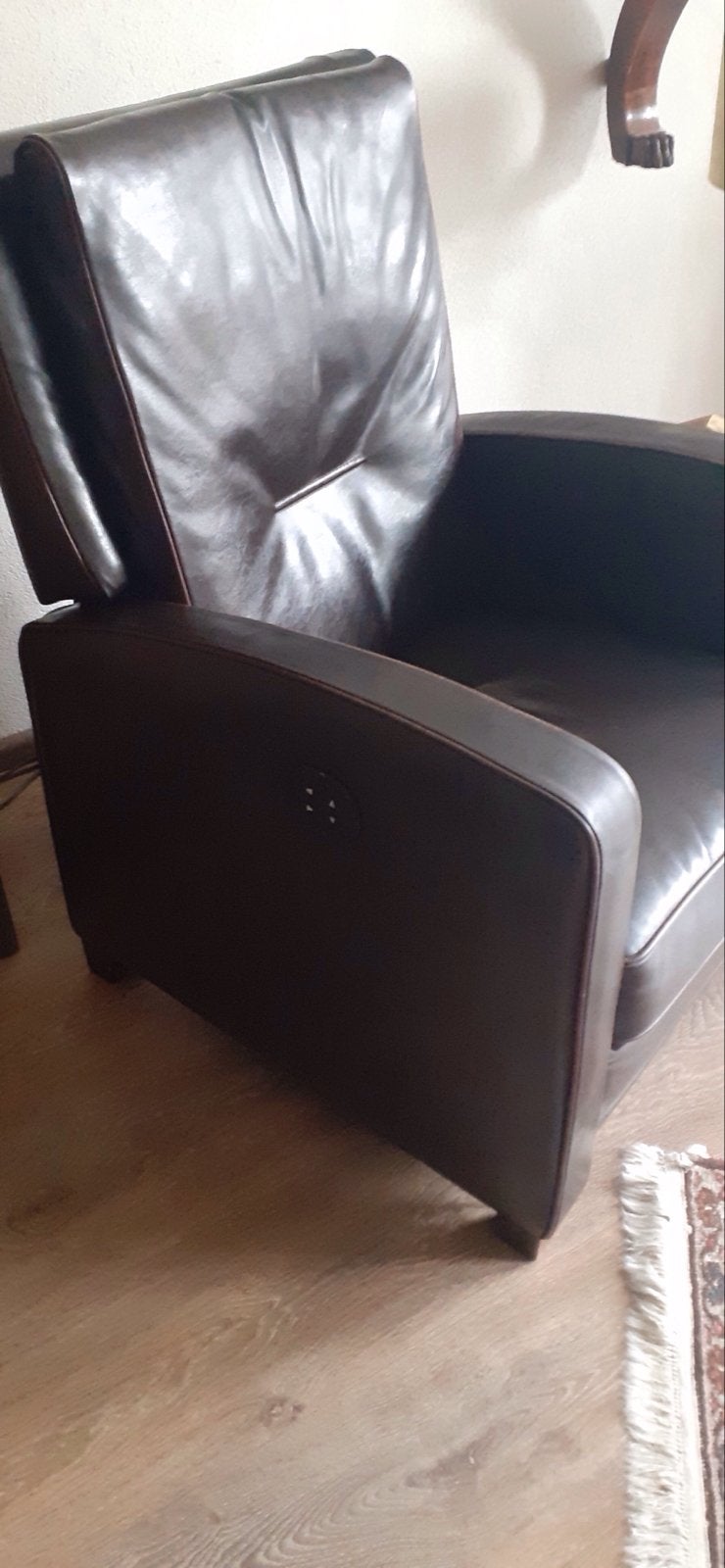 Mooie relaxstoel van leer - Comfortabel en verstelbaar, Ophalen, Gebruikt, Leer, 75 tot 100 cm