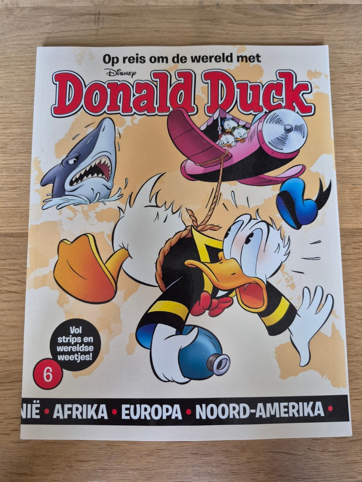 Donald Duck: Op reis om de wereld (deel 3 en 6), Boeken, Meerdere stripboeken, Ophalen of Verzenden, Zo goed als nieuw