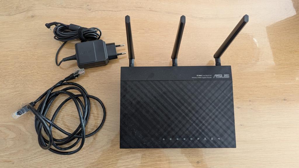 ASUS RT-N66U Dual Band Wireless-N900 Gigabit Router, Ophalen, Gebruikt, Router, ASUS
