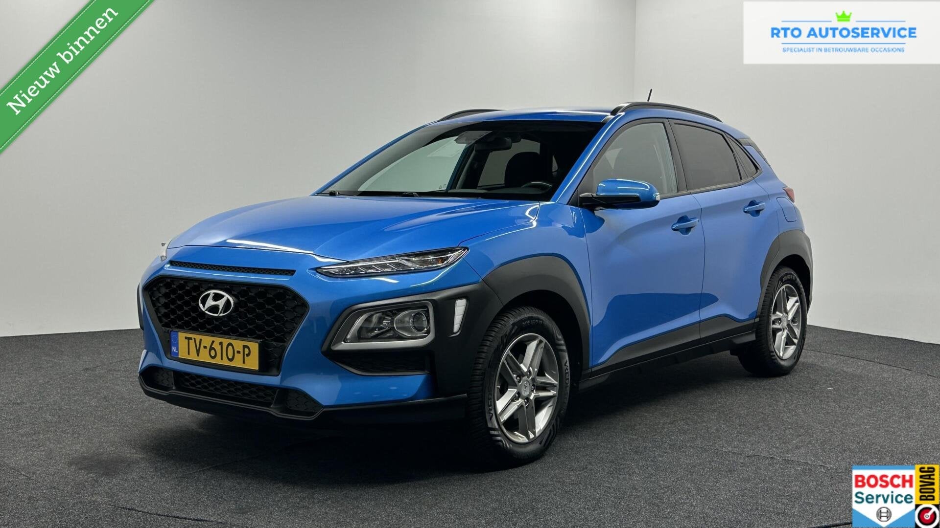 Hyundai Kona 1.0T Essence CAMERA CARPLAY ECC CRUISE LM., Voorwielaandrijving, Stof, Gebruikt, Euro 6