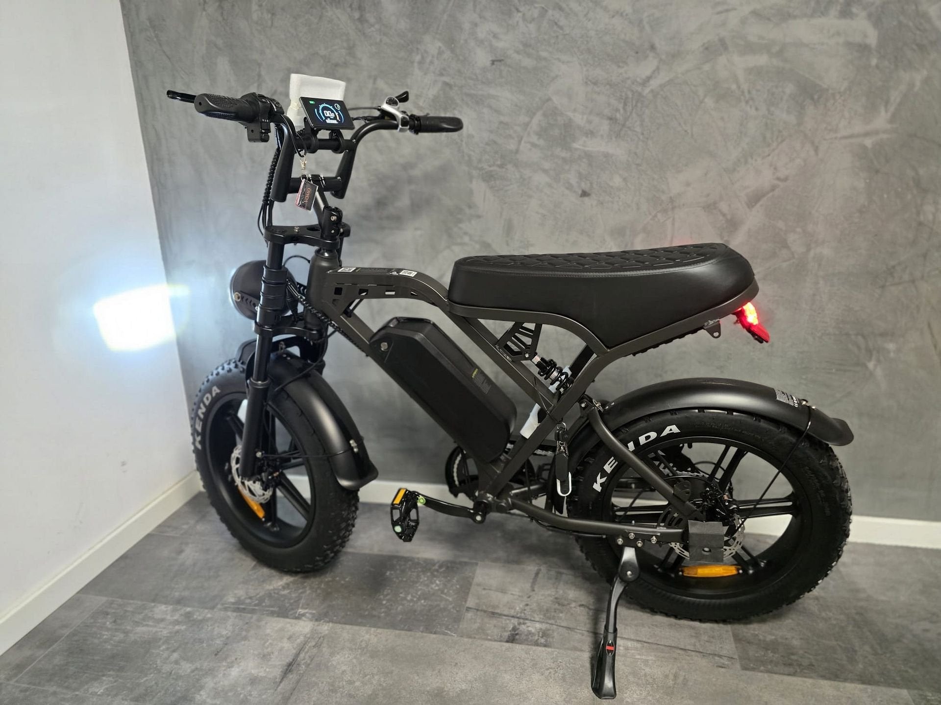 Fatbike V20 Pro 3 kleur Nardo wit & Nieuw NFC+alarm Gratis, Fietsen en Brommers, Elektrische fietsen, Overige merken, -, -, Nieuw