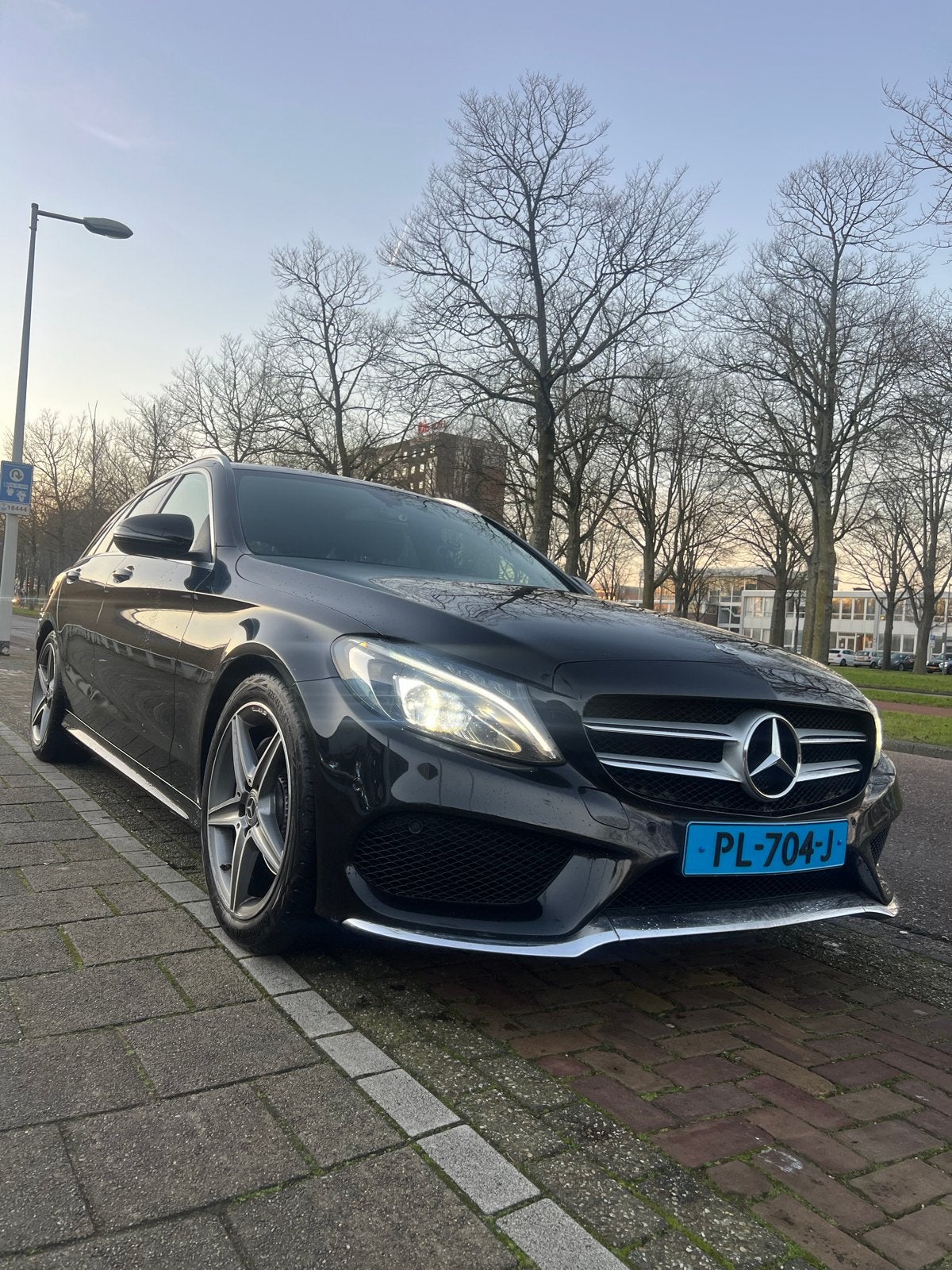 Mercedes-Benz C-Klasse 2.2 CDI C200 Bluetec Estate AUT 2017, 1800 kg, 4 cilinders, Zwart, Origineel Nederlands