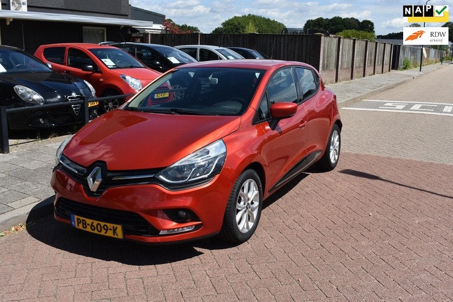 Renault Clio 1.2 TCe Zen Automaat, Automatische klimaatregeling, Gebruikt, 49 €/maand, Origineel Nederlands