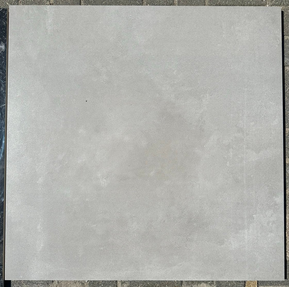 Vloertegel 90x90cm Grijs 5,6 m², Doe-het-zelf en Verbouw, Ophalen, 60 cm of meer, Nieuw, 5 tot 10 m²