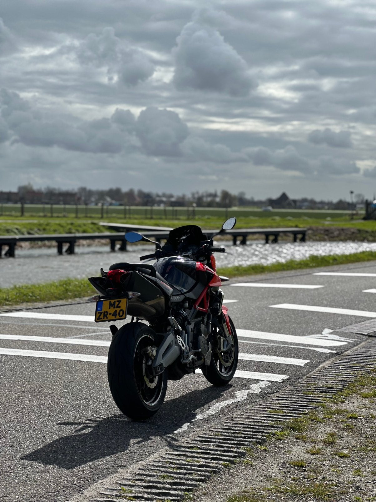 Shiver 750 ABS, Particulier, Naked bike