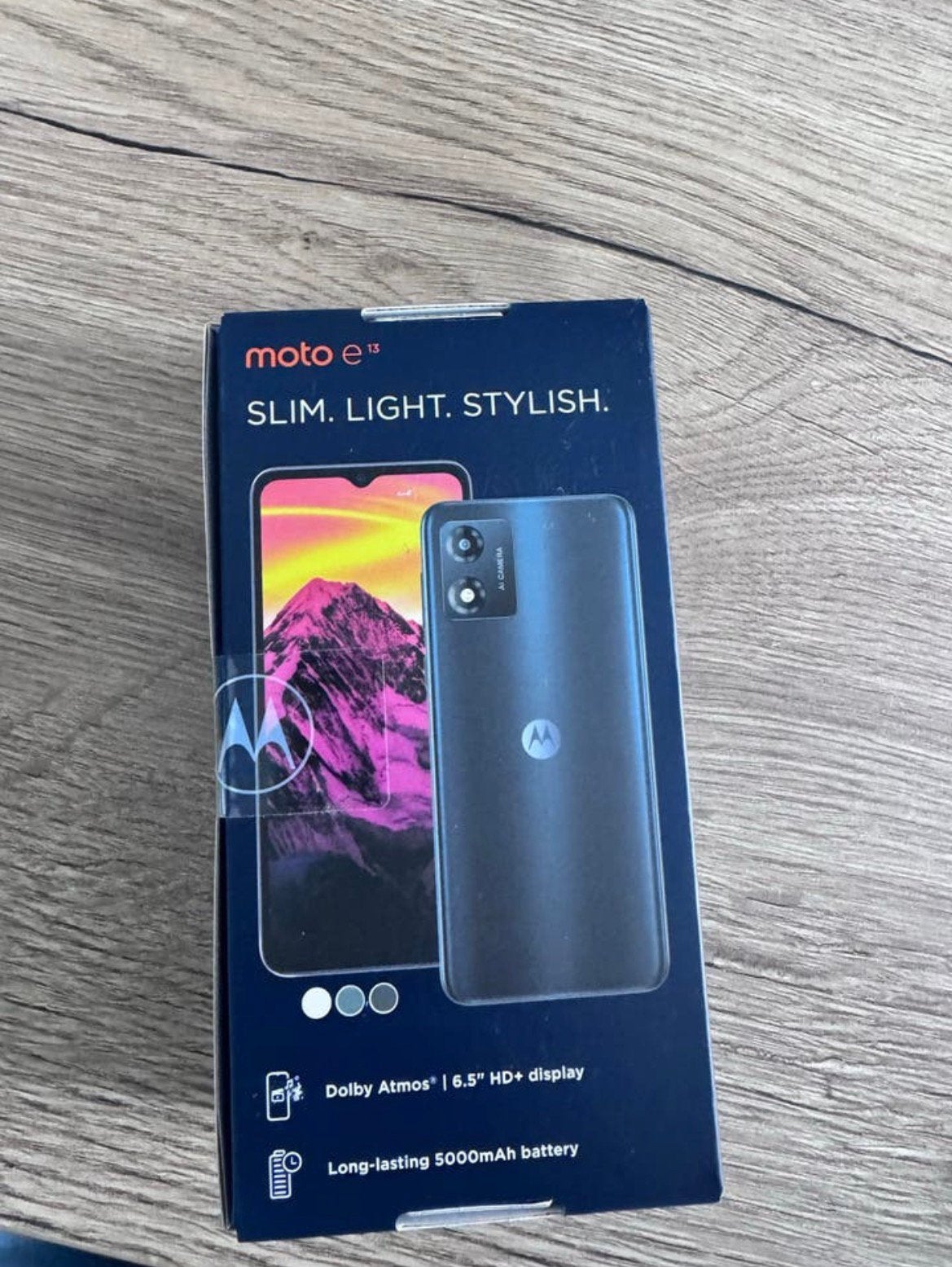NIEUW, motorola moto E13 cosmic black 64GB, Telecommunicatie, Mobiele telefoons | Motorola, Overige modellen, Zwart, Nieuw, Ophalen of Verzenden