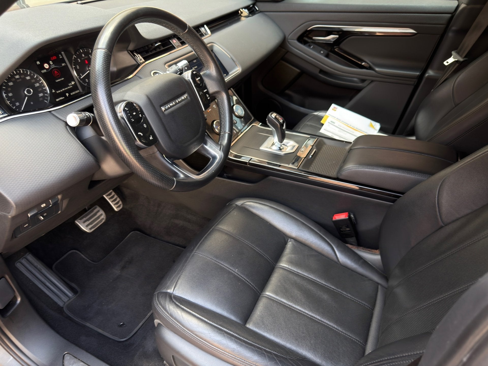 Foto 17 van Land Rover Range Rover Evoque 2.0 P200 AWD R-Dynamic HSE BLA