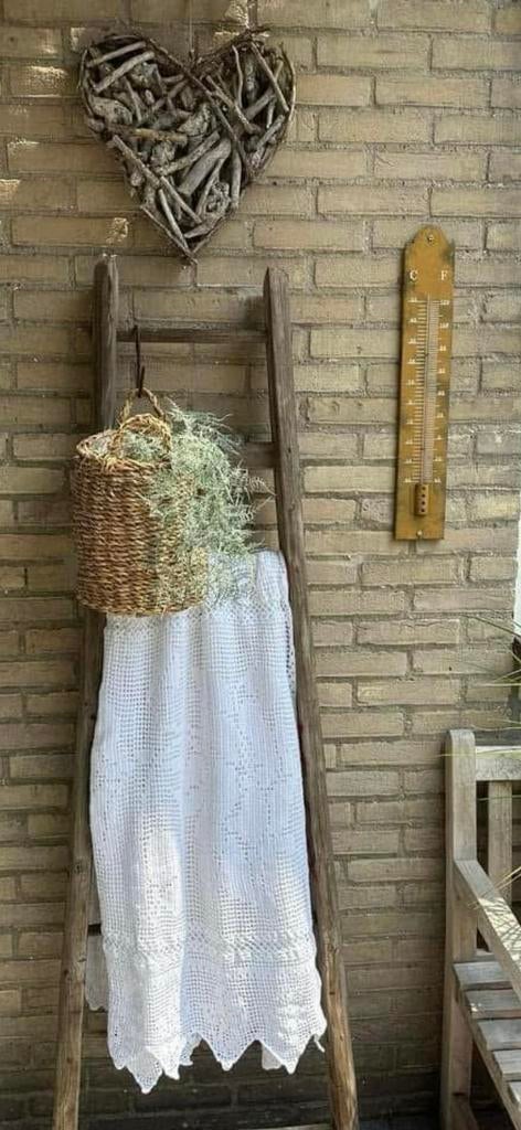 Groot gehaakt kleed, Huis en Inrichting, Woonaccessoires | Plaids en Woondekens, Ophalen of Verzenden, Zo goed als nieuw